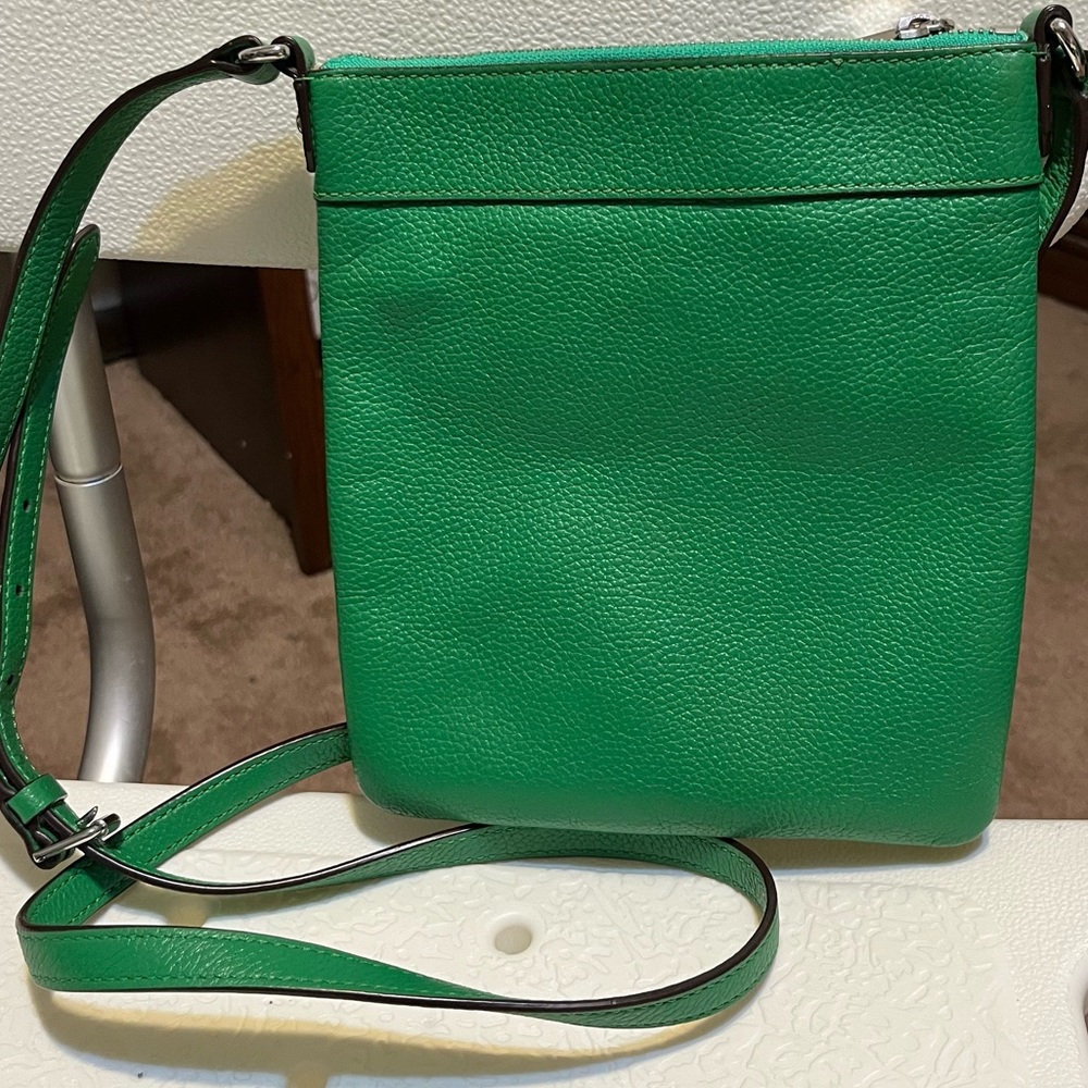 Ralph Lauren green messenger crossbody - Picture 2 of 5